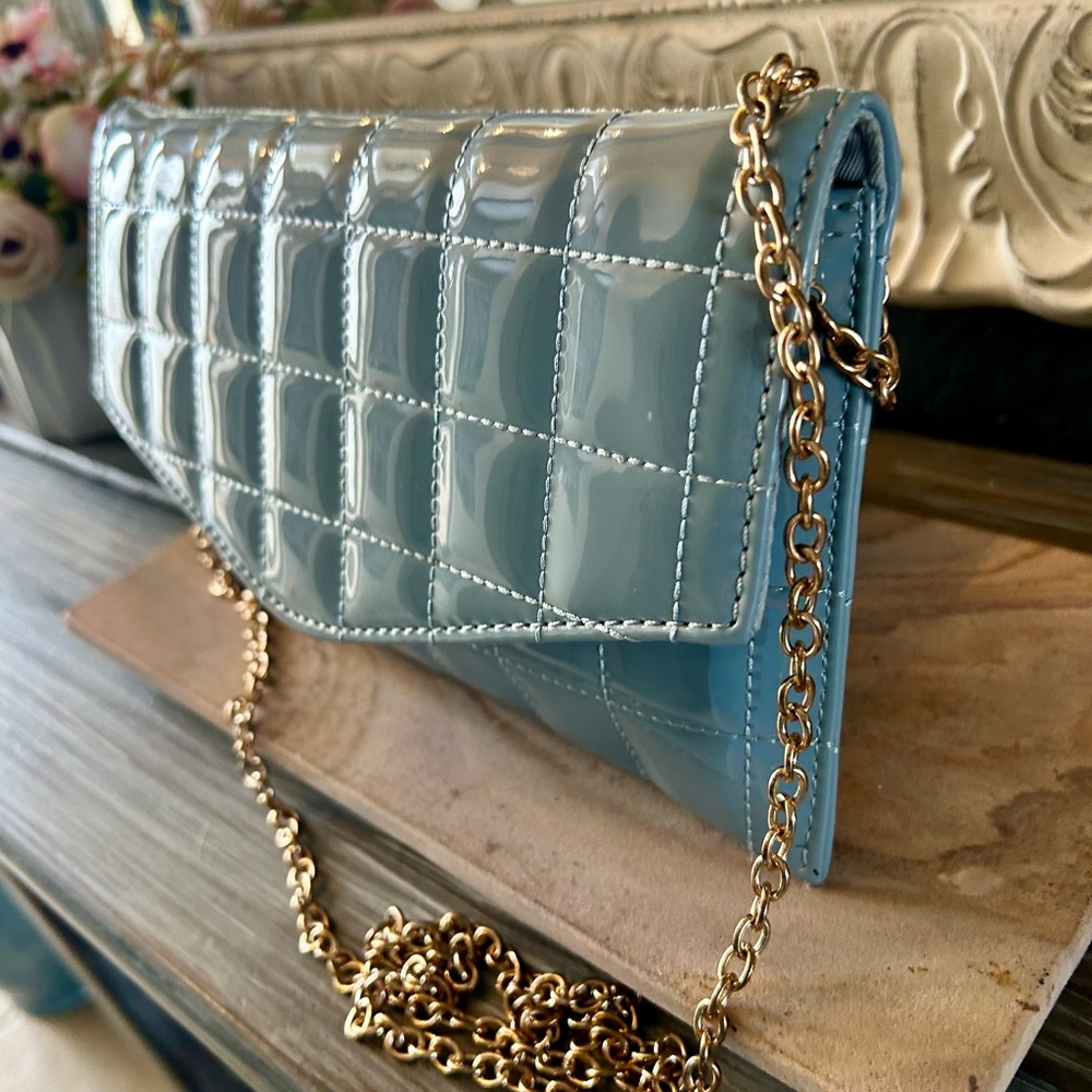 🌸🌷Crossi Blue Envelope Style Patent Puffy Quilted Crossbody Shoulder Bag Clutch - Picture 5 of 16